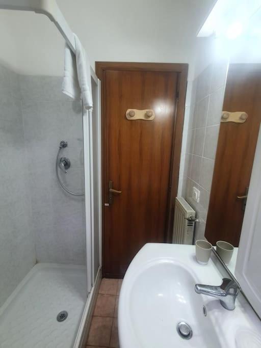 Ccc Holiday Properties Le Vele Ccc 蒙塔尔托迪卡斯特罗 外观 照片