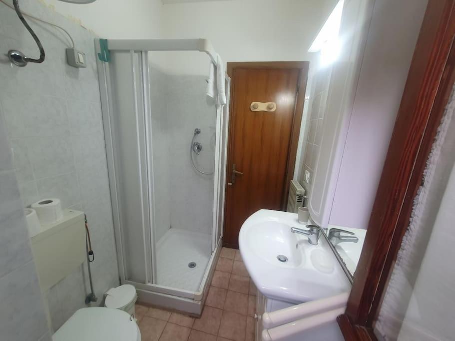 Ccc Holiday Properties Le Vele Ccc 蒙塔尔托迪卡斯特罗 外观 照片