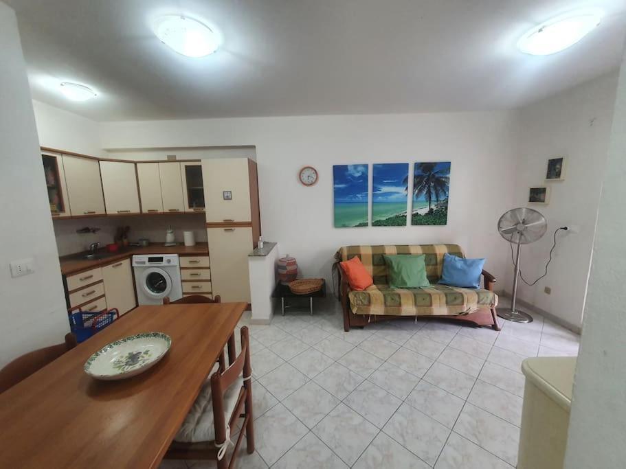Ccc Holiday Properties Le Vele Ccc 蒙塔尔托迪卡斯特罗 外观 照片
