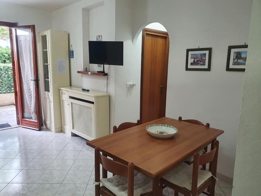 Ccc Holiday Properties Le Vele Ccc 蒙塔尔托迪卡斯特罗 外观 照片