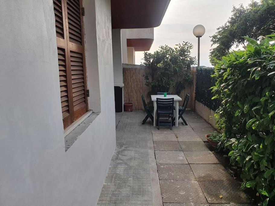Ccc Holiday Properties Le Vele Ccc 蒙塔尔托迪卡斯特罗 外观 照片